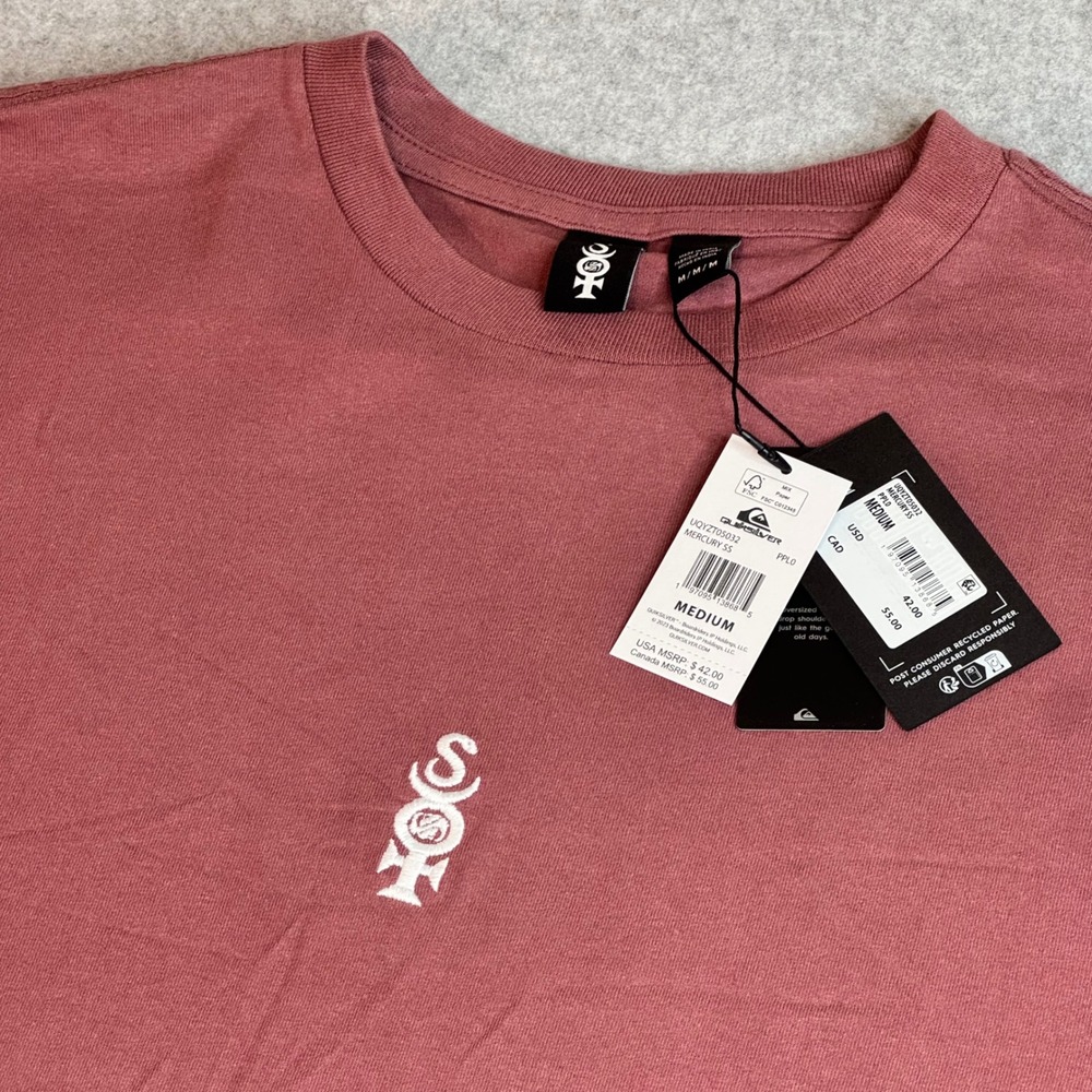 Quicksilver Mercury Surfers Of Fortune Red Medium Mens T-Shirt NWT White logo